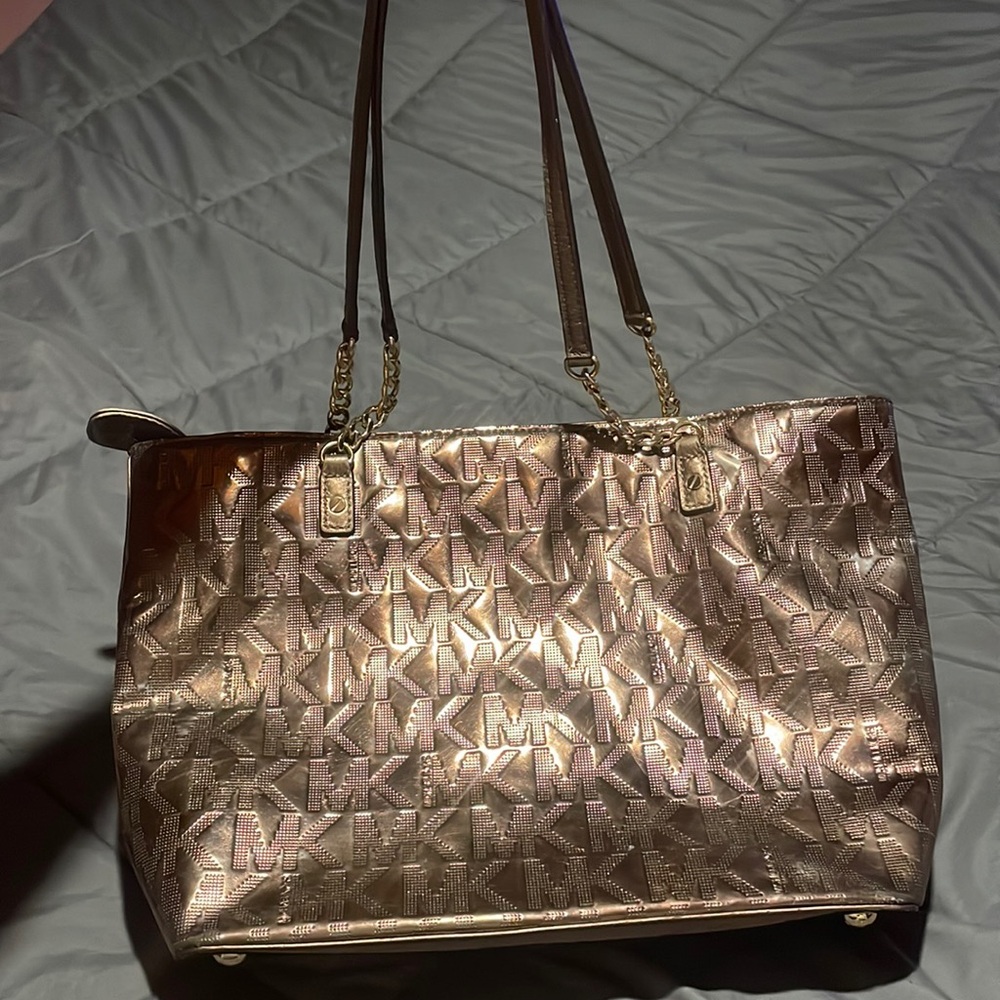 Michael Kors jet collection tote